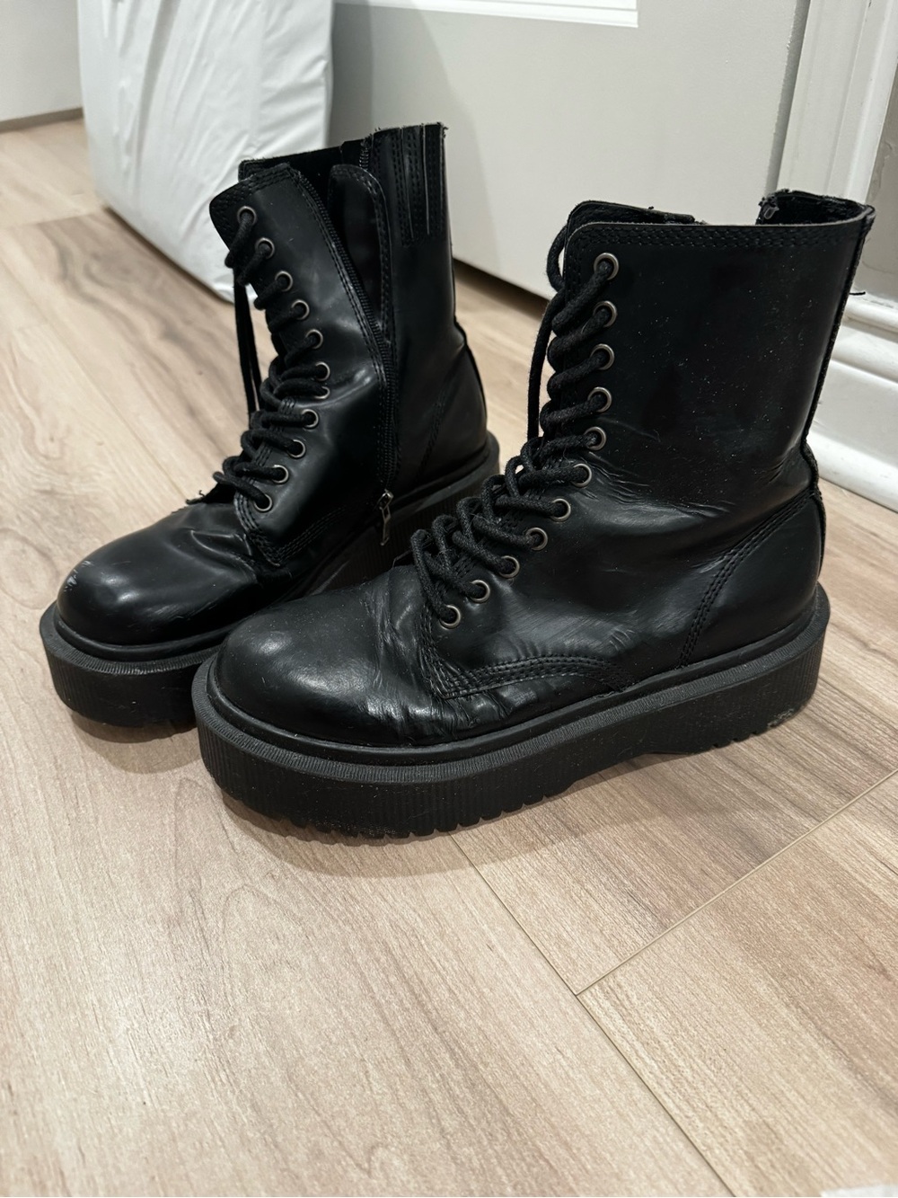 Jeffery Campbell Women’s Black Platform Lace-Up Combat Boots
